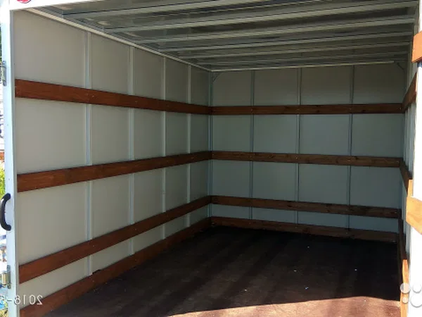 Промтоварный фургон Hyundai Porter