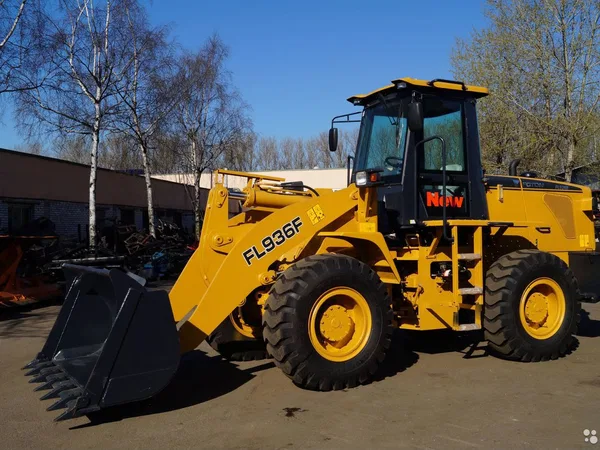 Фронтальный погрузчик Foton Lovol FL936F