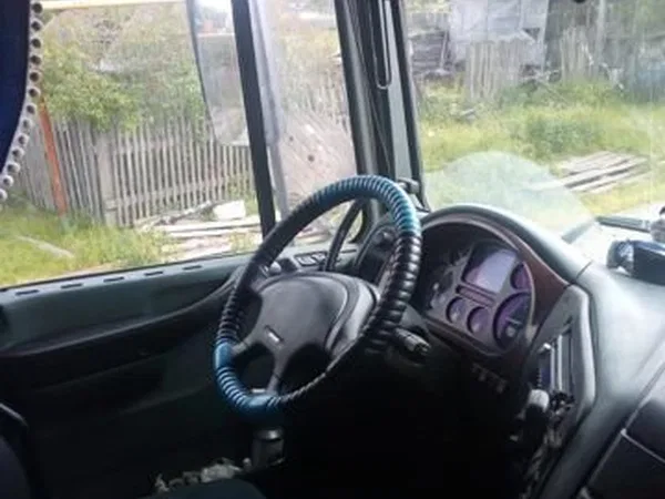 Седельный тягач DAF