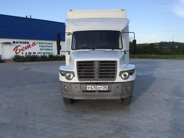 Грузовой фургон ГАЗ 3309