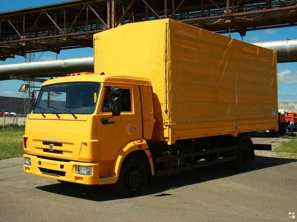 Тентованный грузовик КамАЗ 4308
