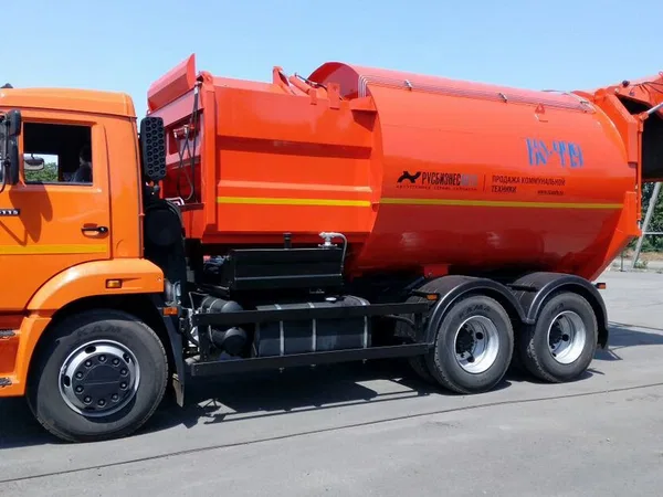 Мусоровоз Коммаш-Мценск КО-449-02 на шасси КамАЗ 65115