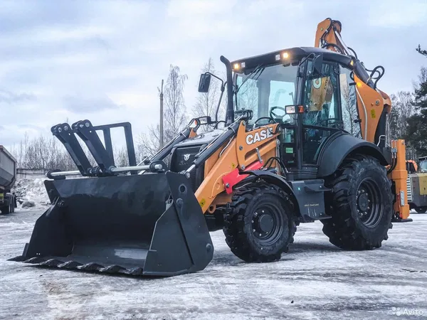 Экскаватор-погрузчик Case 580ST (Volvo BL71)