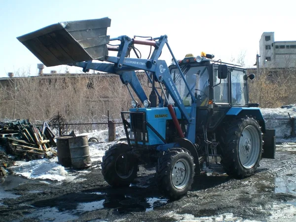 Навесной погрузчик (КУН) СибДорСельМаш (СДСМ) ПКУ-0,8