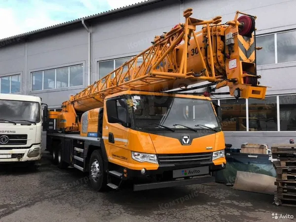 Автокран XCMG XCT30 S