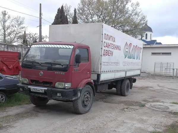 Тентованный грузовик DongFeng EQ 1074