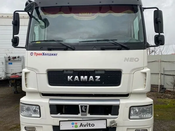 Седельный тягач КамАЗ 5490