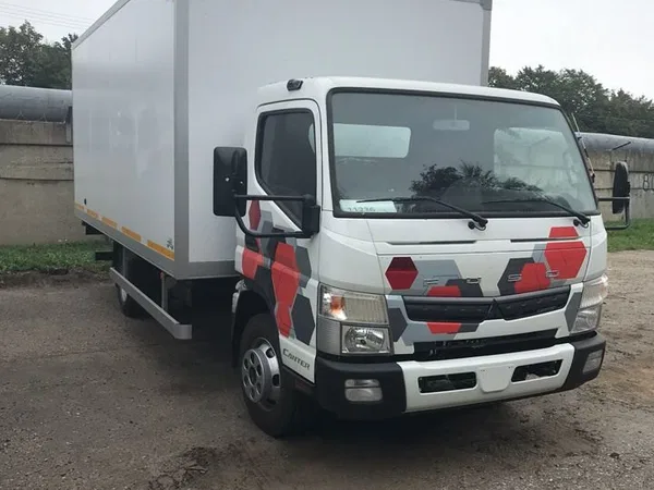 Изотермический фургон Mitsubishi Fuso Canter TF