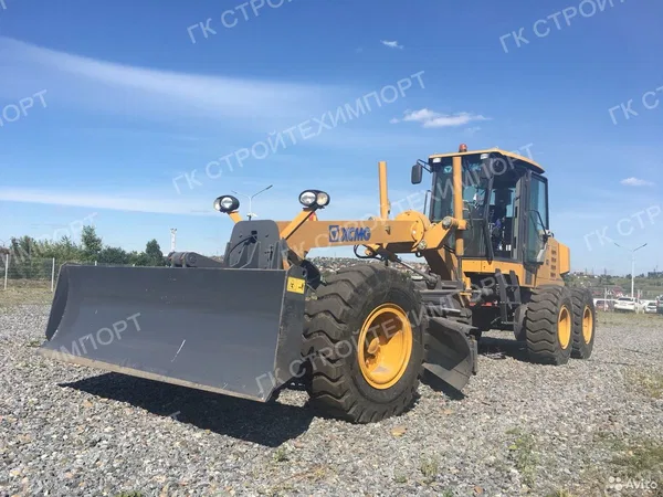 Автогрейдер XCMG GR165