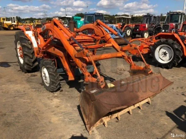 Мини-трактор Kubota L1-28 (50021246)
