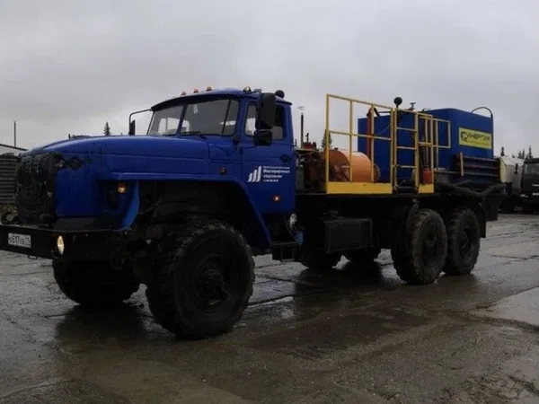 Цементировочный агрегат УРАЛ 4320 ЦА-320