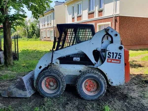 Мини-погрузчик Bobcat S175
