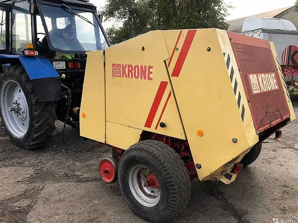 Пресс-подборщик Krone KR130