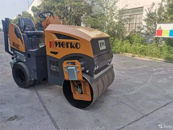 Комбинированный каток Merko MR4000C