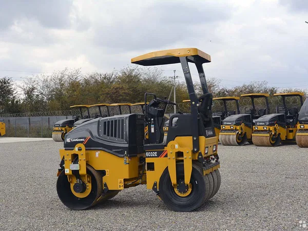 Комбинированный каток LiuGong 6032E