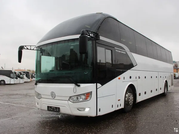 Автобус Golden Dragon XML6126