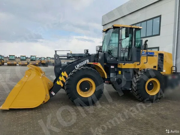 Фронтальный погрузчик XCMG LW500FN
