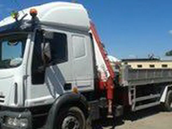 Бортовой грузовик с КМУ IVECO EuroCargo