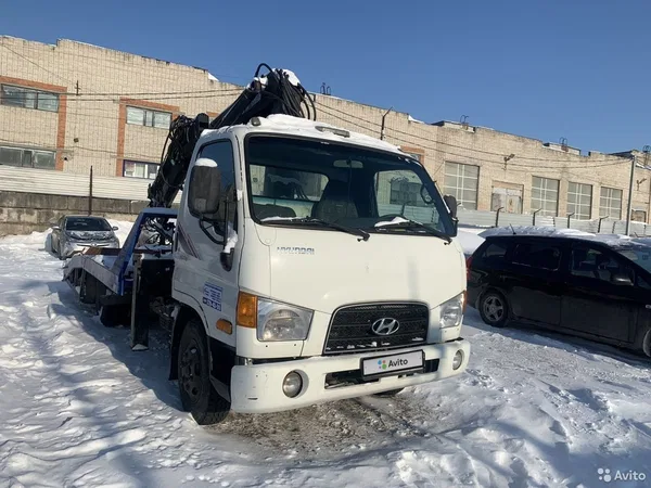 Бортовой грузовик с КМУ Hyundai HD78