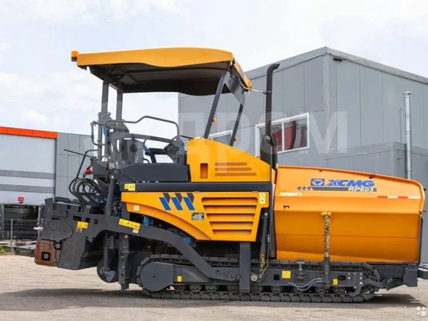 Асфальтоукладчик XCMG RP603