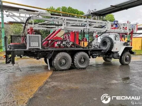 Мобильная буровая установка Геомаш УРБ-25 на шасси УРАЛ 4320