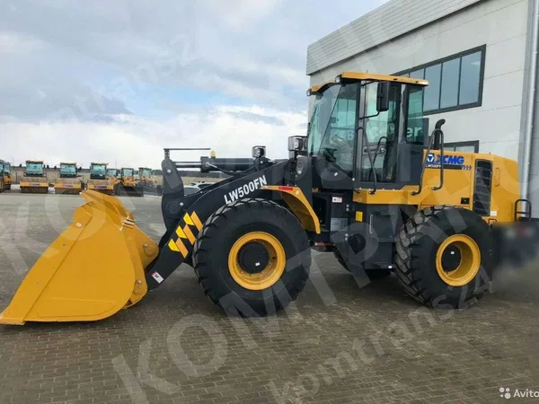 Фронтальный погрузчик XCMG LW500FN
