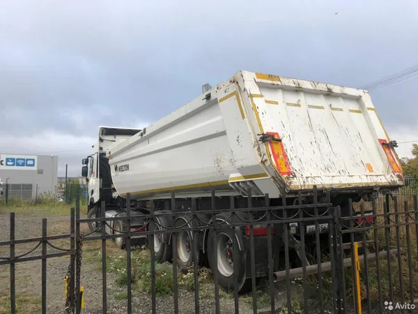 Самосвальный полуприцеп Wielton NW33A-K
