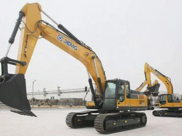 Гусеничный экскаватор XCMG XE370CA