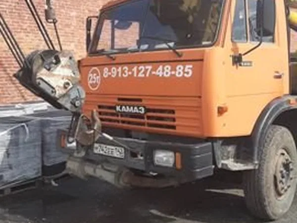 Автокран Юргинец на шасси КамАЗ