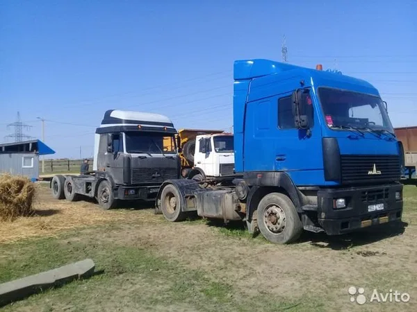 Седельный тягач МАЗ 5440