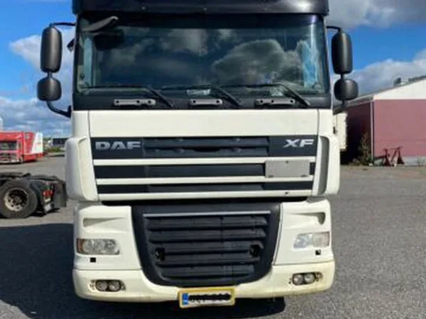 Седельный тягач DAF XF