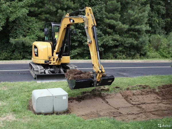 Мини-экскаватор Caterpillar 303.5E CR
