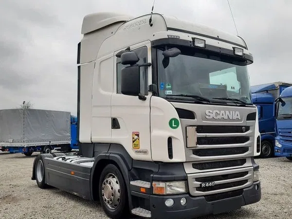 Седельный тягач Scania R