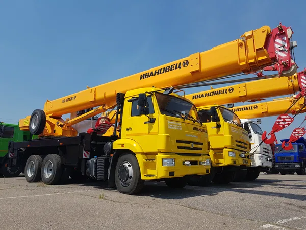 Автокран Ивановец КС-45717К-1Р на шасси КамАЗ 65115
