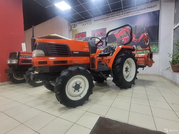 Мини-трактор Kubota GL260