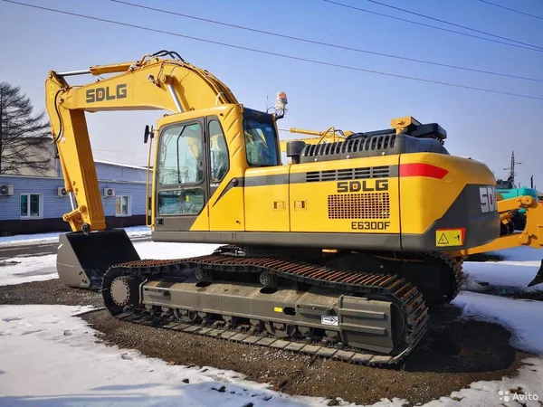 Гусеничный экскаватор SDLG LinGong E6300F