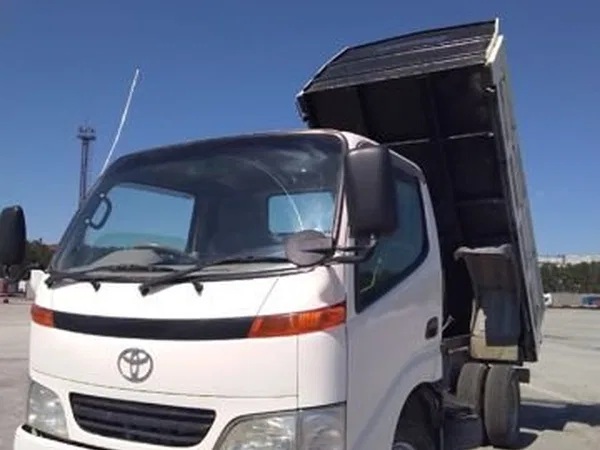 Самосвал Toyota Dyna Hino Dutro