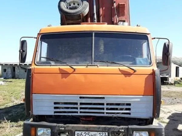 Самосвал КамАЗ 65111