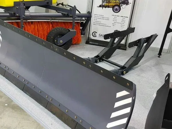 Отвал Сальсксельмаш КО-3