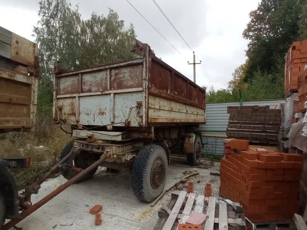 Самосвальный прицеп МАЗ 857100-010
