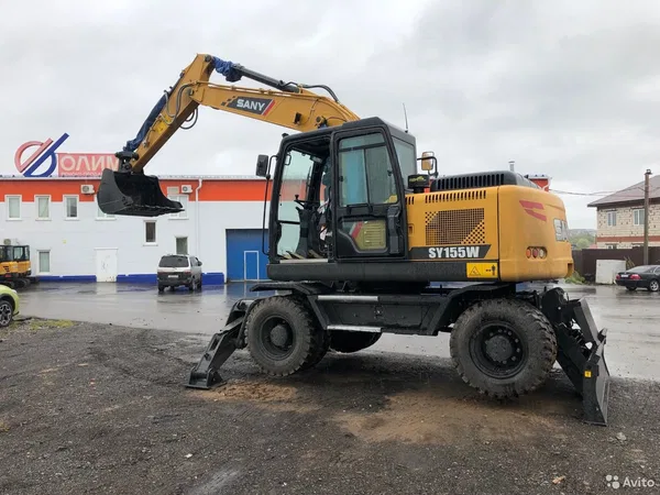 Колесный экскаватор Sany SY155W