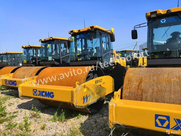 Грунтовый каток XCMG XS143