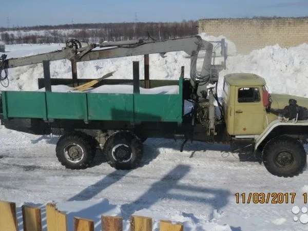 Бортовой грузовик с КМУ УРАЛ 4320