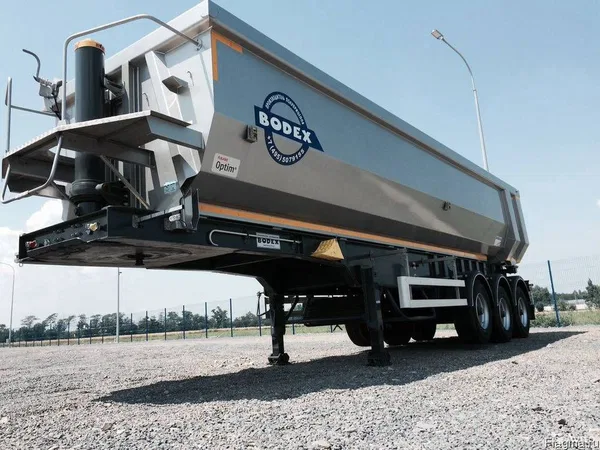 Самосвальный полуприцеп Bodex KIS 3WS2