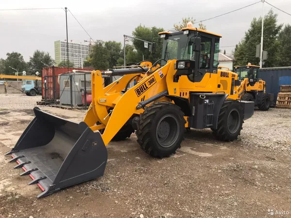 Фронтальный погрузчик Bull SL300