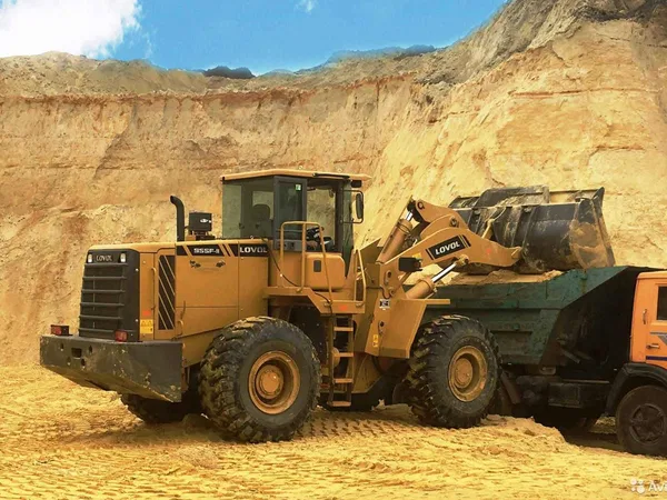 Фронтальный погрузчик Foton Lovol FL955F