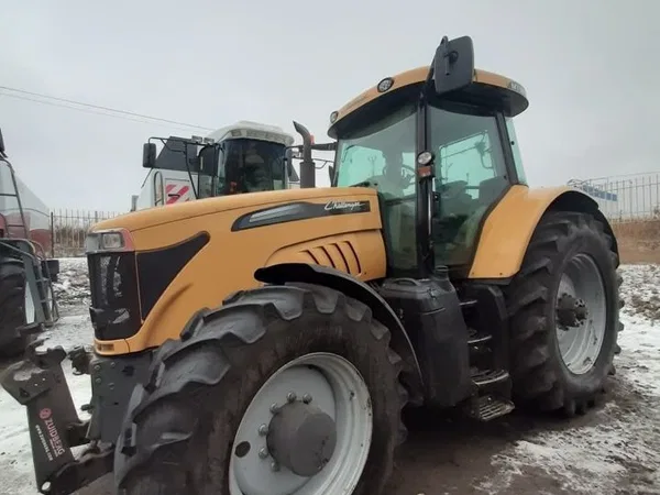 Трактор Challenger  595B