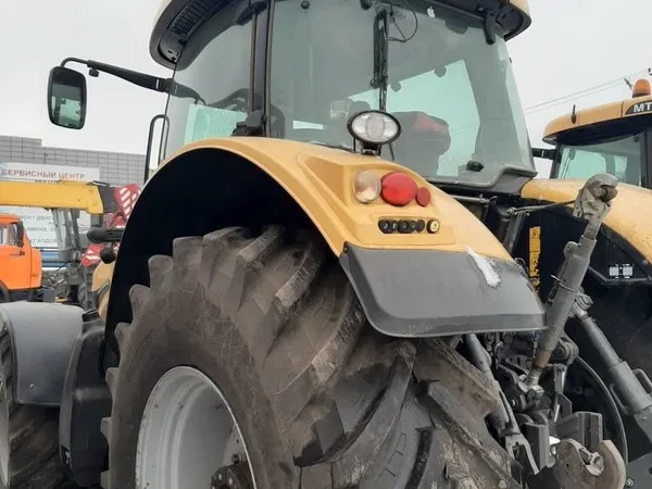 Трактор Challenger  MT665C