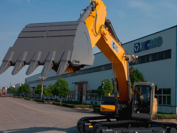 Гусеничный экскаватор XCMG XE370CA