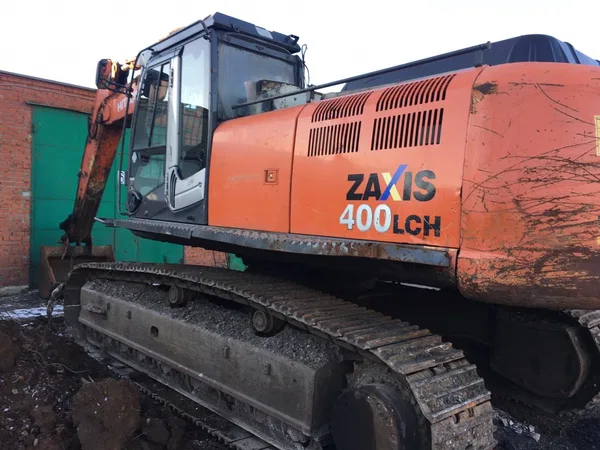 Гусеничный экскаватор Hitachi ZX400LCH-3